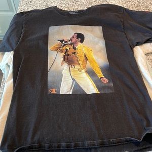 CHAMPION QUEEN (OFFICIAL MERCH)